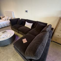  Modern Brown Sectional Modular Cloud Sofa Couch with Reversible Chaise — FREE Delivery