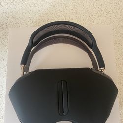 AirPod Pro Max