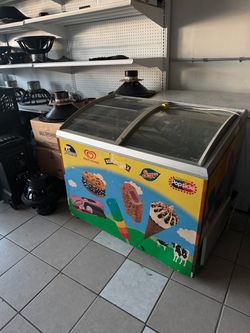 Commercial Ice cream freezer