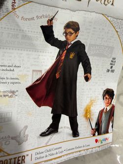 Harry Potter Kids Deluxe Costume & Licensed Wizard LED Light-Up Deluxe Wand