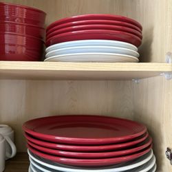 Plates And Bowls set 