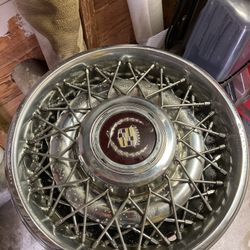 Cadillac Hub Caps