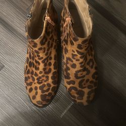 Women’s Leopard Boots 