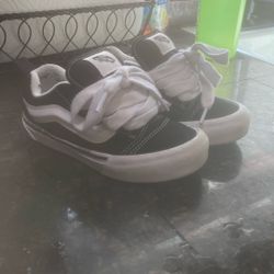 Old school Knu Vans,kids Size 1US
