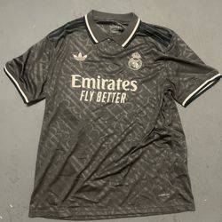 Real Madrid Jersey Size XL