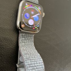 Apple Watch 9 - 41mm, Stainless Steel, GPS/Cellular
