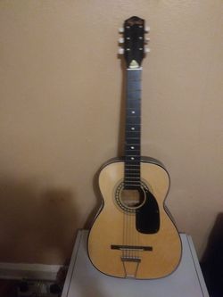 Vintage Hy Lo Guitar