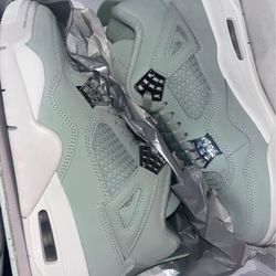 Jordan 4