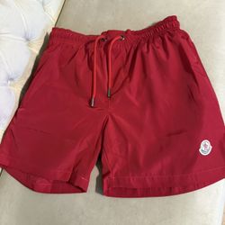 Moncler Shorts Small