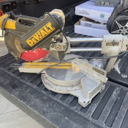Dewalt Saw