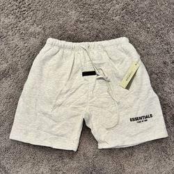 essential Shorts