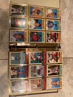 Baseballs cards