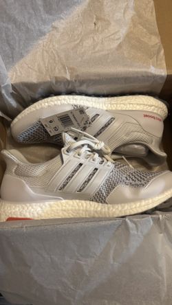 ULTRABOOST GOLF SHOES