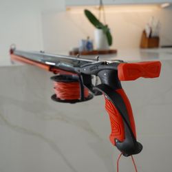Double Roller Carbon Speargun