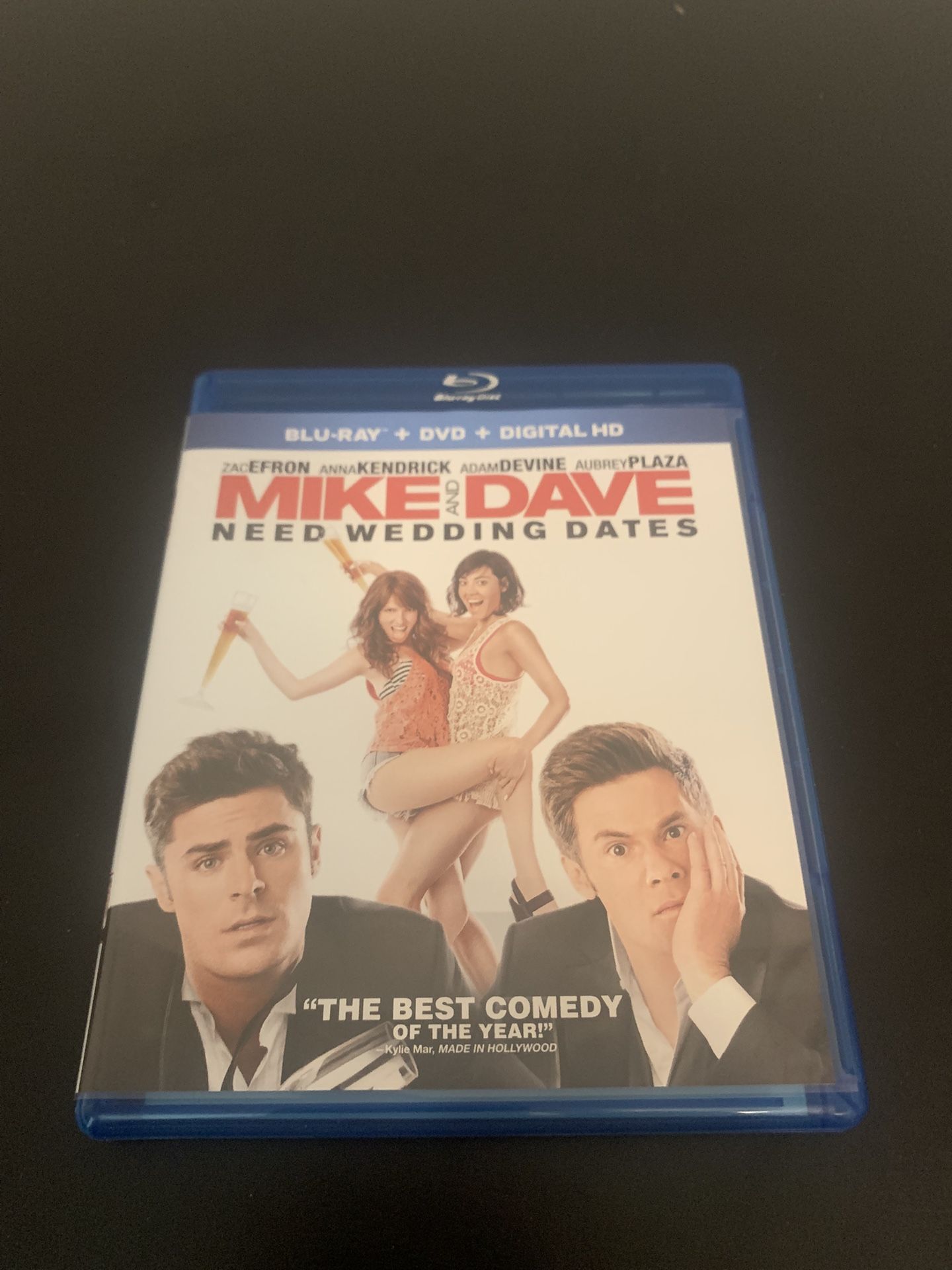 Mike and Dave Need Wedding Dates Blu-ray/DVD combo