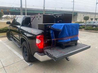 SECTIONAL COUCH SOFA PICKUP DELIVER
