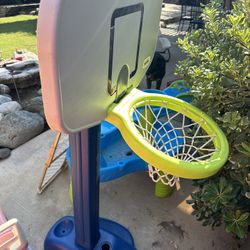 Little Tikes Basketball Hoop