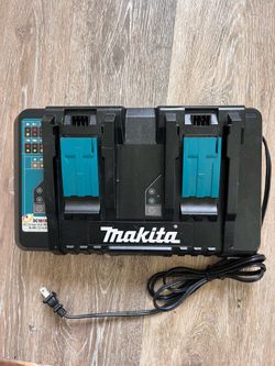 Makita DC18RD Dual Port Rapid Charger – Genuine OEM – like new