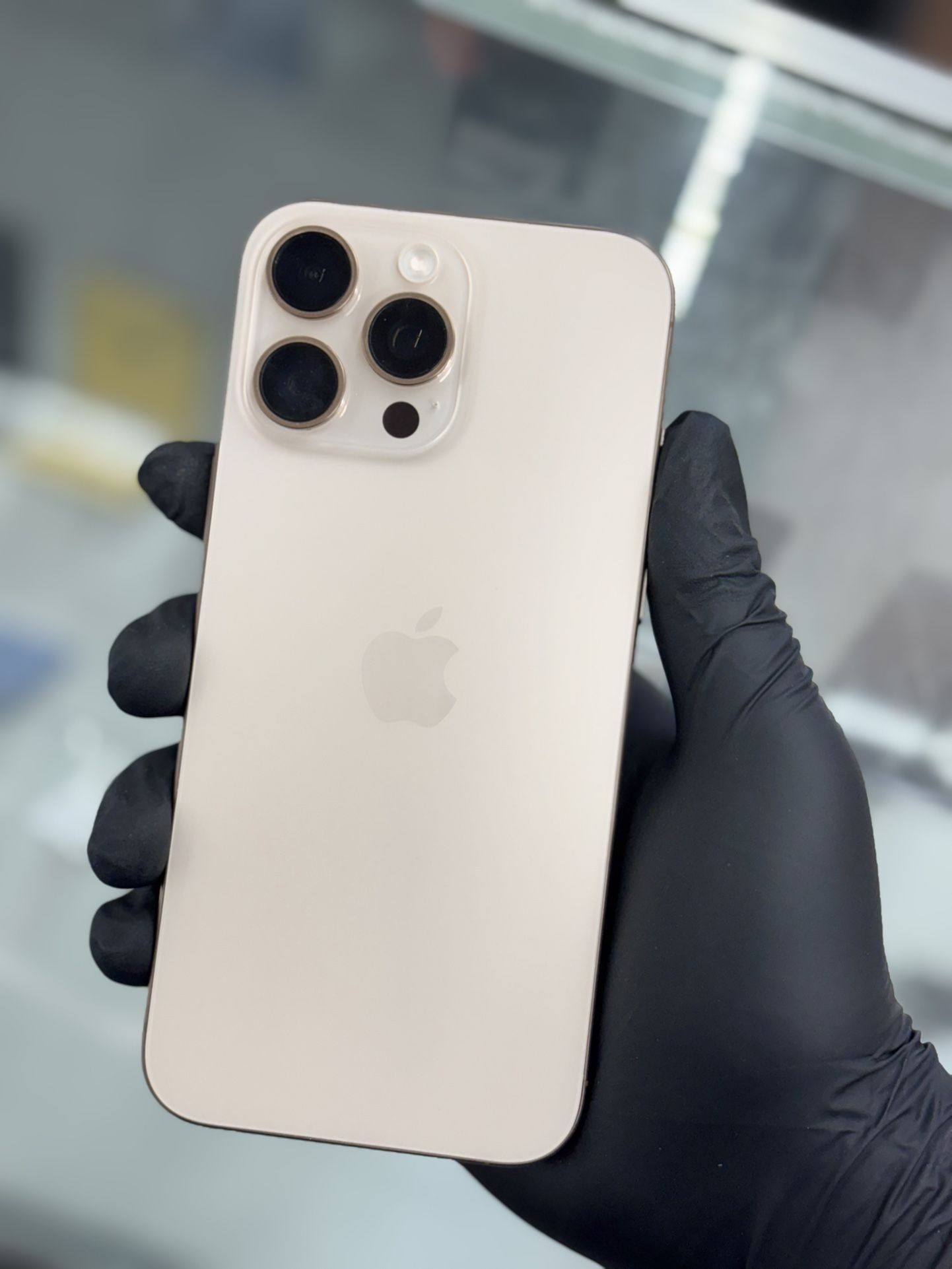 iPhone 16 Pro Max 256gb Factory Unlocked