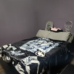 Queen Size Memory Foam Mattress And Frame MUST GO 