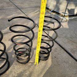 TOVOTA Corolla  ,1999 Front and Rear Spring ,original