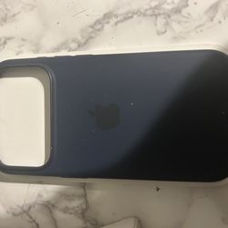 iPhone 17 case