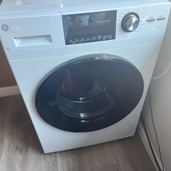 GE White Combo Washer & Dryer