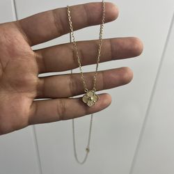 van cleef 14k necklace 