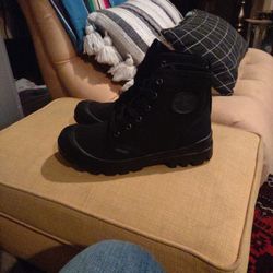 men's hiking boot size 8