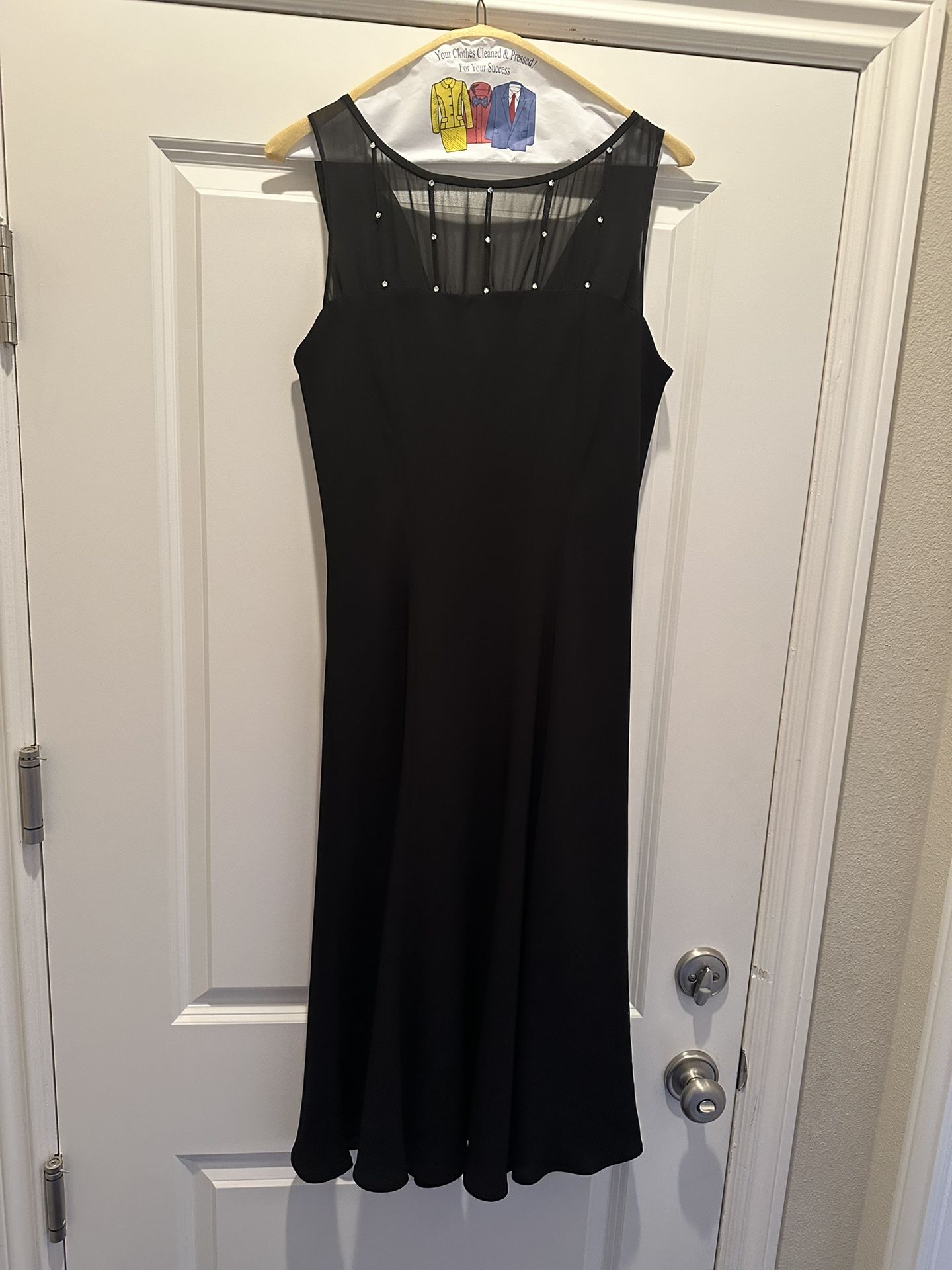 Black cocktail dress size 12