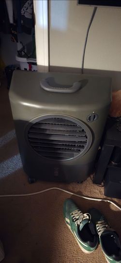 1,300 CFM 2-Speed Portable Evaporative Cooler (Swamp Cooler) for 500 sq. ft. in Green