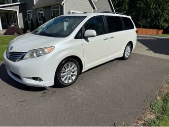 2011 Toyota Sienna