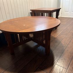 Bassett Furniture Coffee Table and End Table