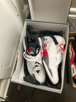 Retro Jordan 8s