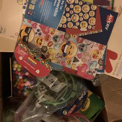Art and Craft Supplies 