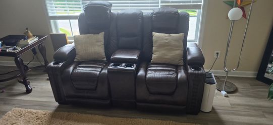 Beautiful leather set of sofas  with matching side table