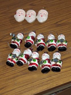 Vintage-Style Santa Claus Christmas Ornaments – Set of 13