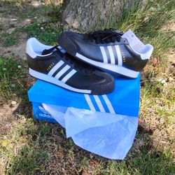 Adidas Somoa Size 13