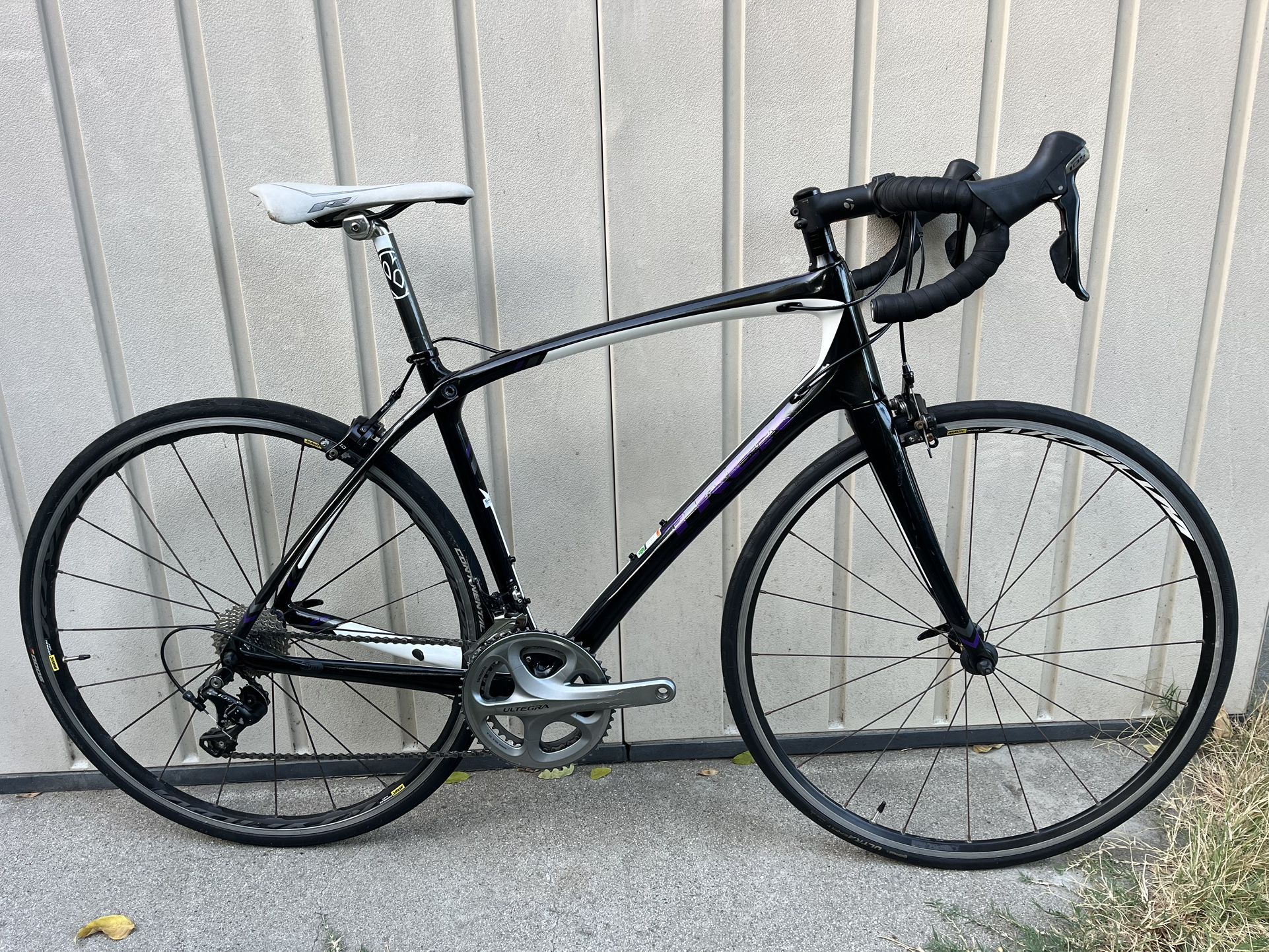 Trek S Carbon Road Bike Medium 54cm! Very Nice!