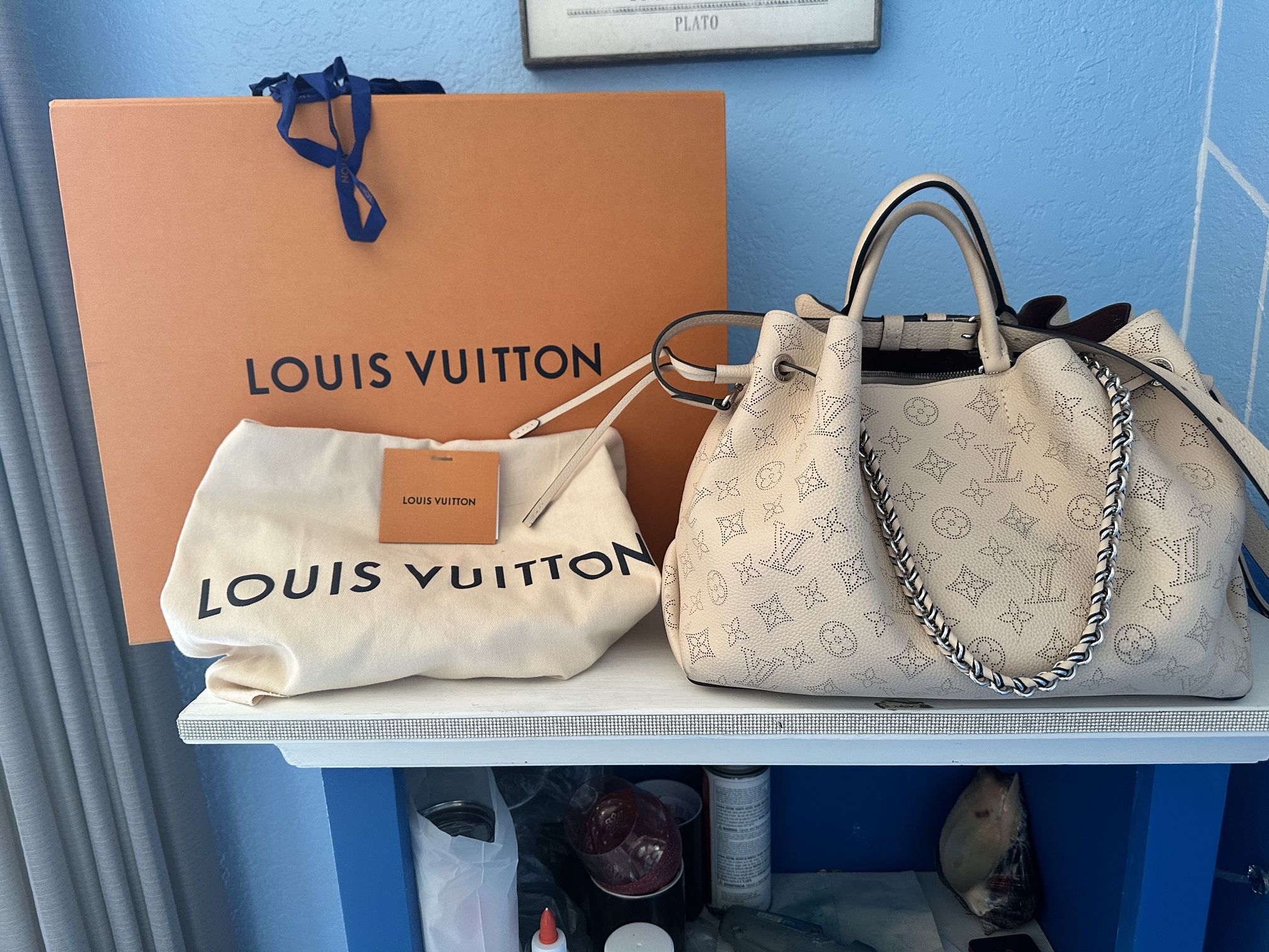 Louie Vuitton Crème Bella Tote Marina