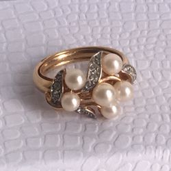 BEAUTIFUL WOMENS PEARL RING SIZE 7 ⭐️⭐️⭐️⭐️⭐️VINTAGE TO FASHION 