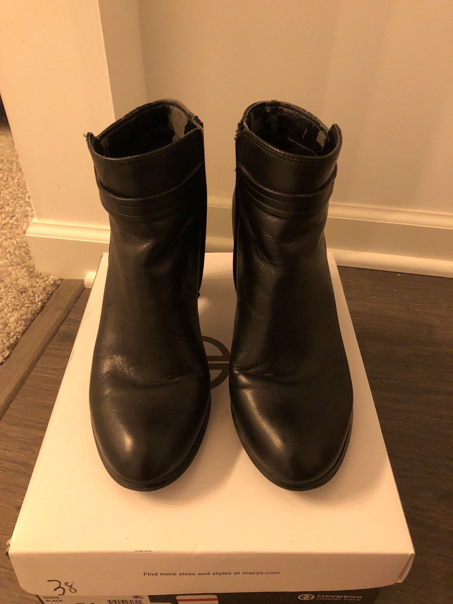 Giani Bernini Black Boots