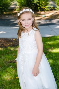 Gorgeous Flower Girl Crown