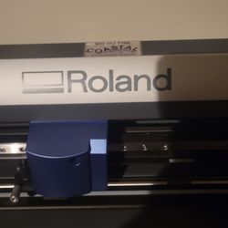 Roland Versacamm Plotter 24'' $600 obo