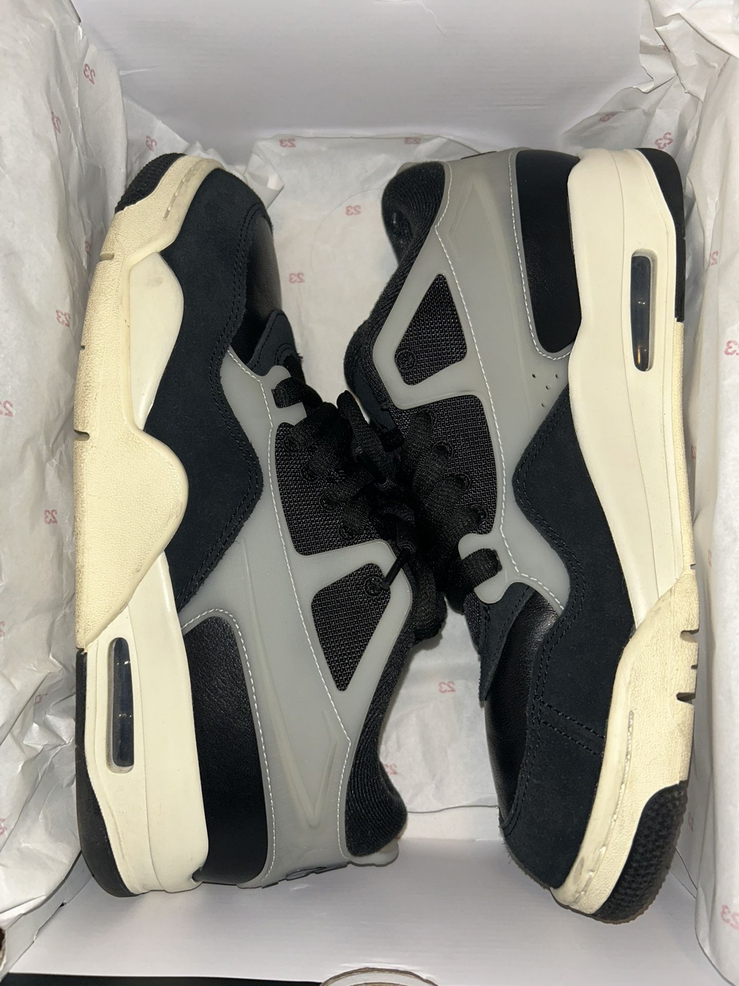 Air Jordan 4 RM