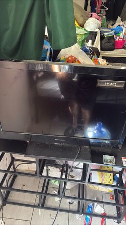 Emerson tv 25 or best offer