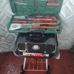 BBQ Gril With Supplies 