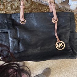 Black Leather MK Purse