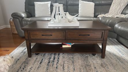 Coffi table
