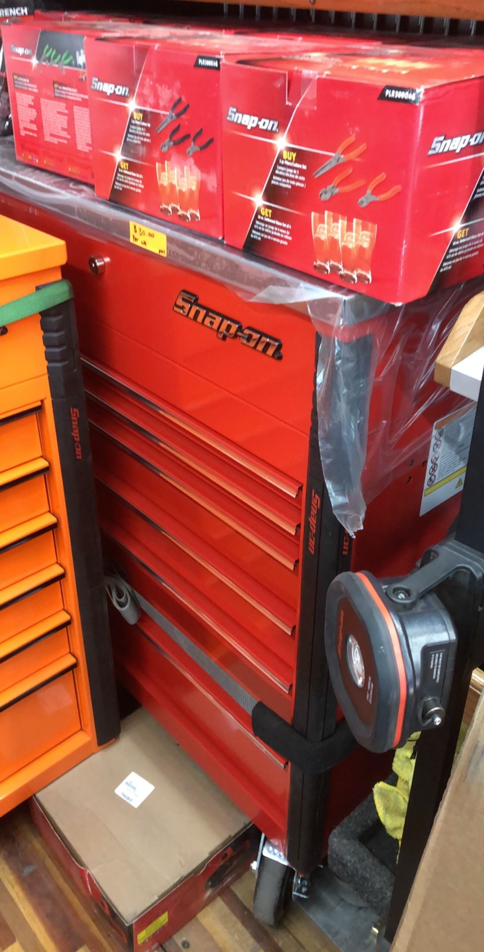 Snap on tool cart